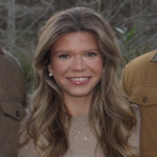 Abigail M - Mississippi State Babysitter