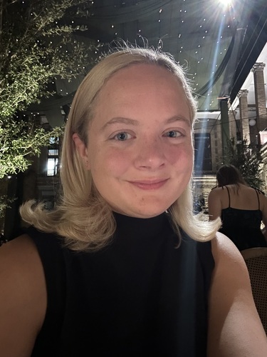 Ellyn G - Goucher Babysitter