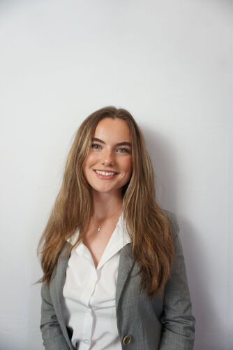 Merritt M - University of Oregon Babysitter