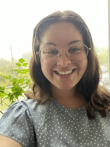 Alyssa H - Longwood Babysitter