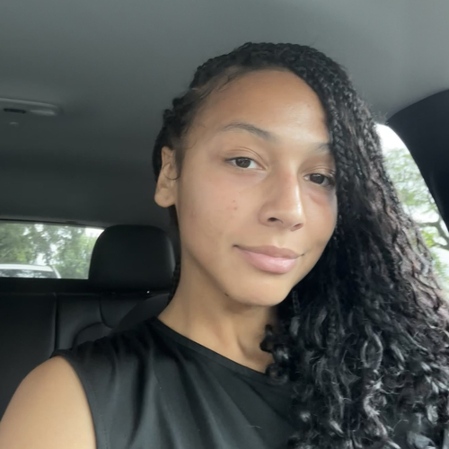 Chantel D - Undefined Babysitter