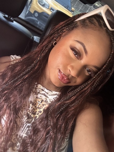 Zinyah R - Elon Babysitter