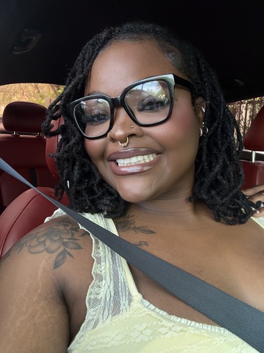 Edwiana C - Lynn Babysitter