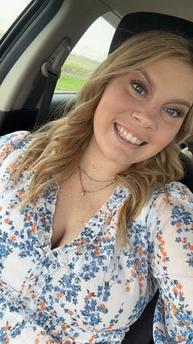 Olivia S - Lakeland Babysitter