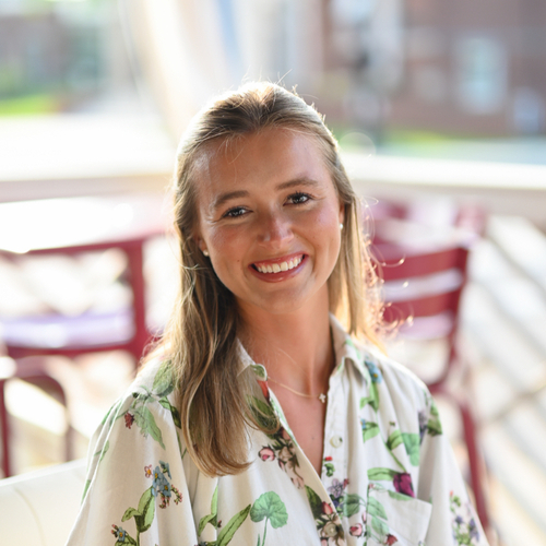 Mary Hannah D - Auburn Babysitter