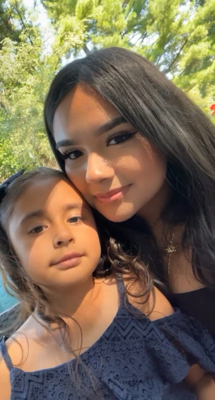 Dayanna S - UIUC Babysitter