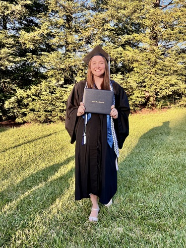 Madeline G - Sonoma State Babysitter