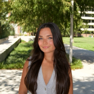 Ella G - Tulane University Babysitter