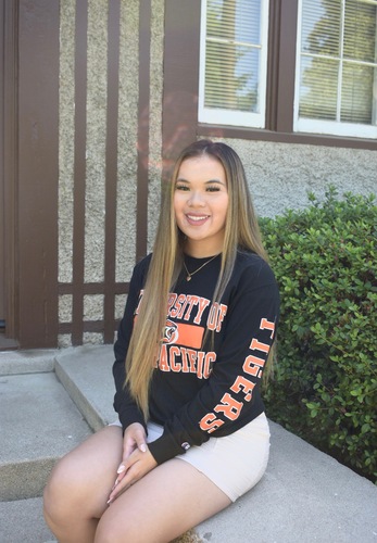 Huyen H - Blake Austin College Babysitter