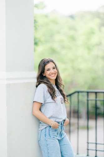 Claire W - Auburn Babysitter