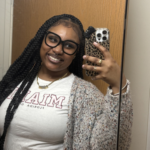 Quianna B - GVSU Babysitter