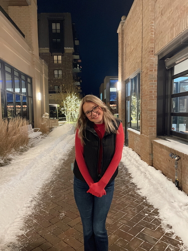 Molly L - Winona State Babysitter