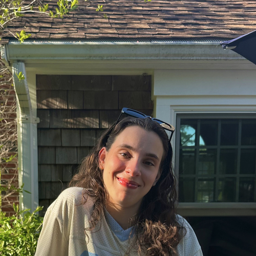 Alexandra T - Mount Holyoke Babysitter