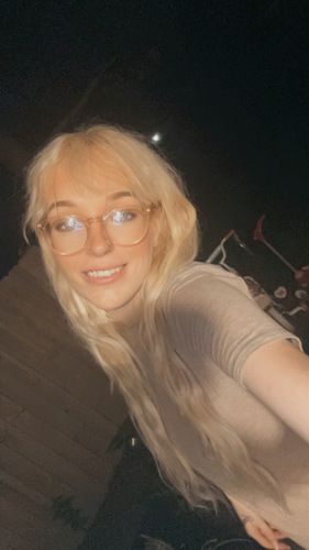 Gabrielle M - Lakeland Babysitter