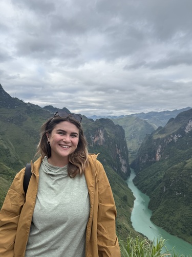 Caley K - JMU Babysitter