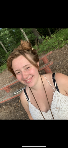 Maeve W - Kendall Babysitter