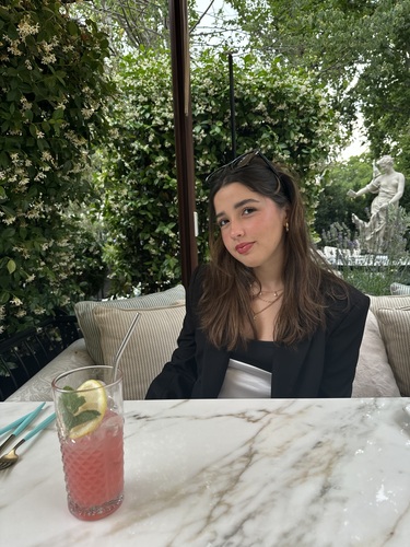 Mariela E - UT-Austin Babysitter